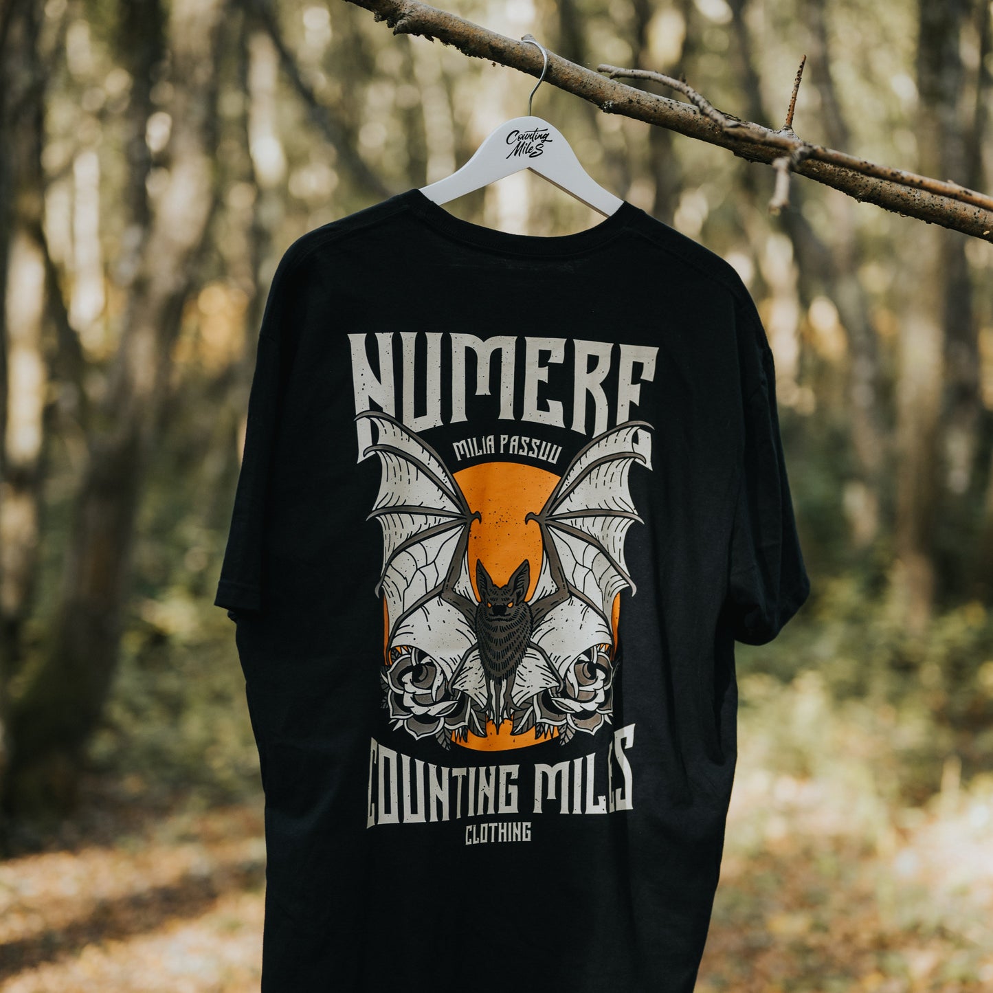 Numere Bat Tee